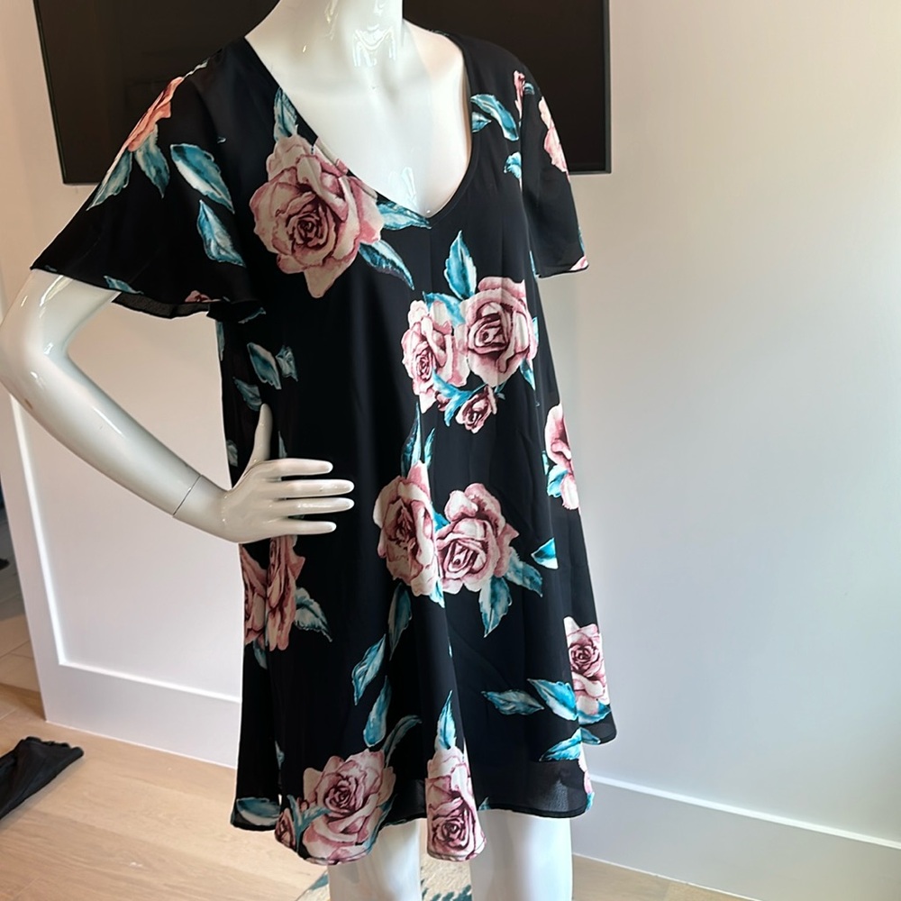 Show me your Mumu mini floral dress